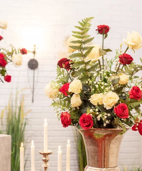 Trauerfeierhalle_Feuer-3